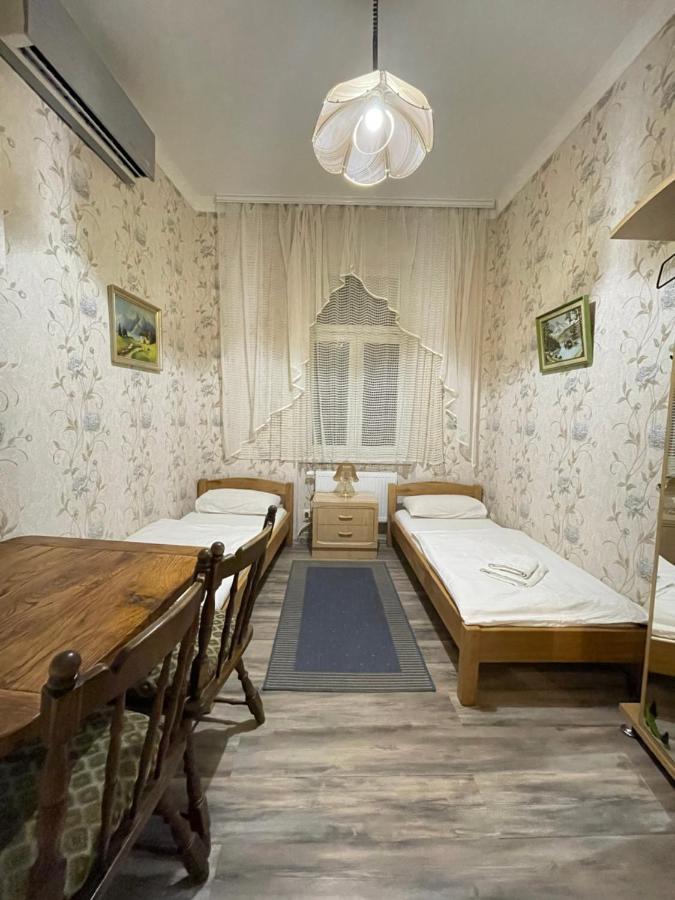 Miniapartamentskv การ์โลวีวารี ภายนอก รูปภาพ